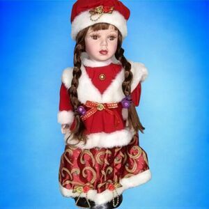 Cathay Collection Winter Porcelain Doll Name Harjeet Vintage #600/5000 COA Paper